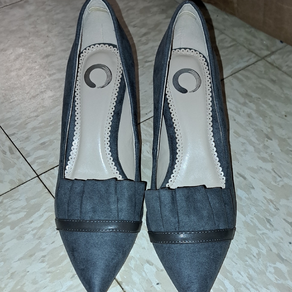 Journey Elegant Gray Women's Pumps New Store Try ons
